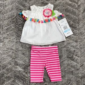 Rare Edition two piece set Size 3-6 months